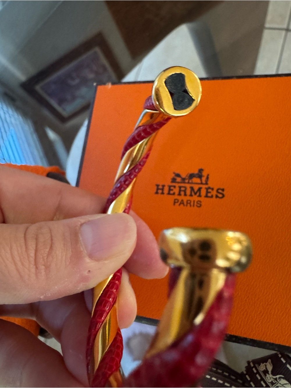 Hermès Twist Bangle GO Red Leather - Picture 6 of 8